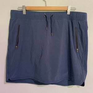Athleta Skort size L, blue.